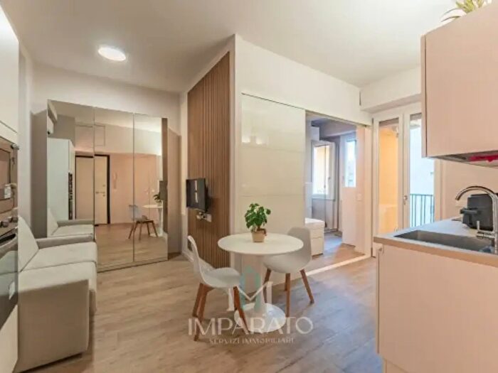 Appartamento bilocale in vendita in Largo Gino Allegri, Milano