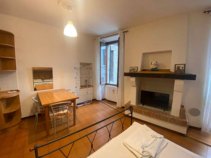 Appartamento monolocale in affitto in Vicolo San Zenone, Loggia Garibaldi, Brescia