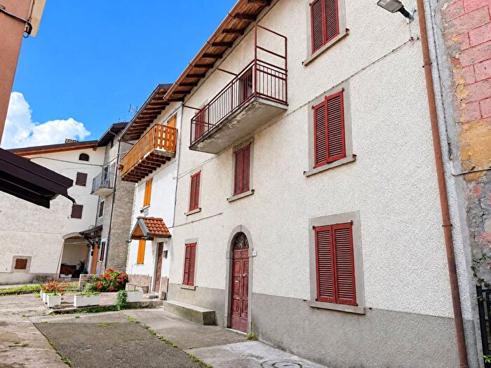 Casa con 5 locali in vendita in Via Resegone, Ca' Previtali, Berbenno