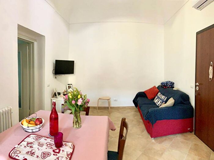 Appartamento bilocale in affitto in Via Giuseppe Mazzini, Porto Maurizio, Imperia