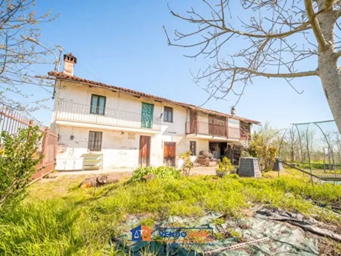 Casa quadrilocale in vendita in Via Scarnafigi, Torre San Giorgio