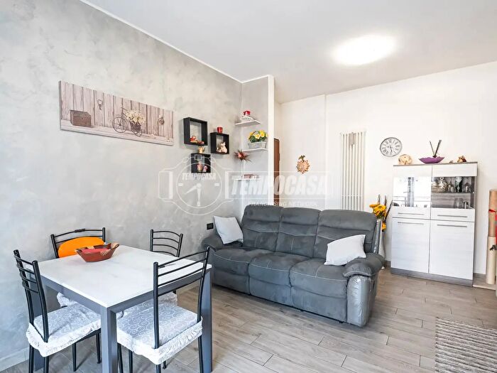 Appartamento bilocale in vendita in Oggiono