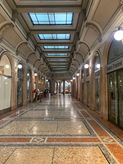 Appartamento bilocale in vendita in Via dellUnione Milano, Milano