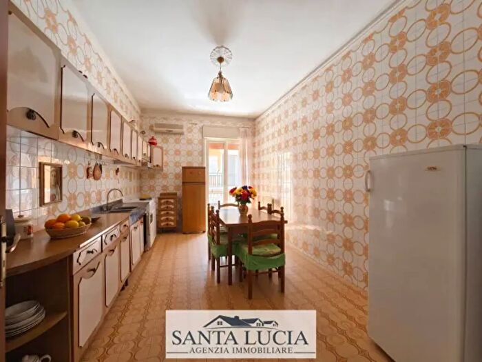 Appartamento con 5 locali in vendita in Via Antonio Vivaldi, Canicatti'