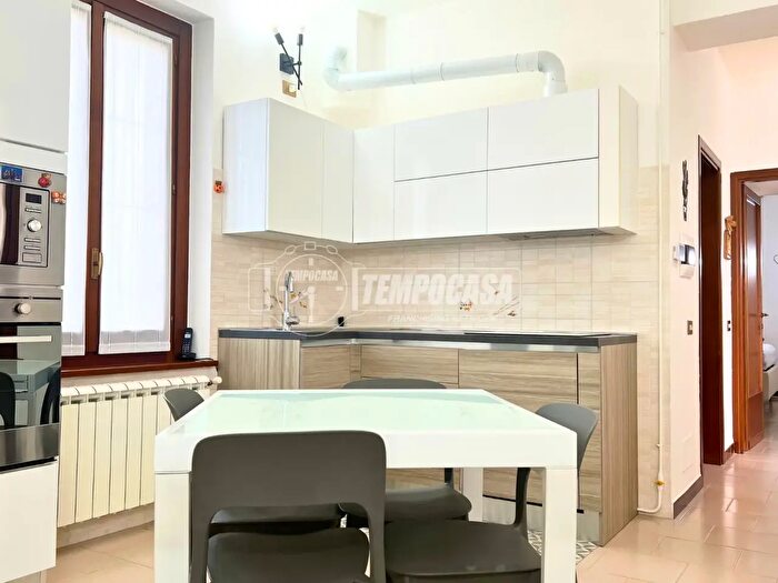 Appartamento trilocale in vendita in Agrate Brianza