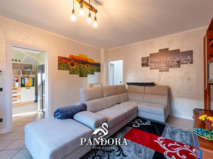 Appartamento in vendita in Via Antonio Meucci, Borgo Ticino