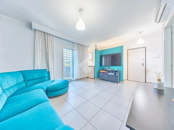 Appartamento trilocale in vendita in Via Fosso dell'Osa, Roma