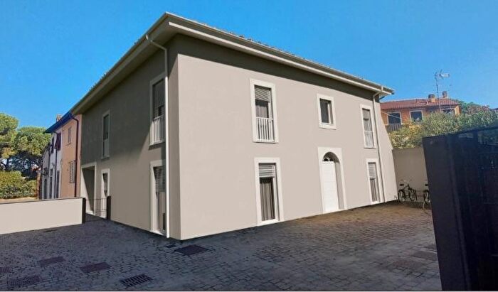 Appartamento trilocale in vendita in Ia Bisarnella, Empoli