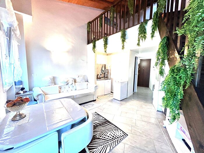 Appartamento bilocale in vendita in Via Lamarmora, Sirmione