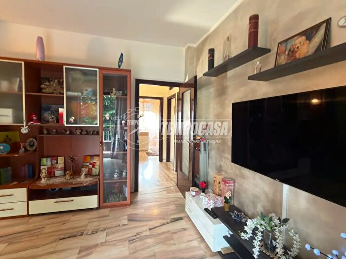 Appartamento trilocale in vendita in Via Don Luigi Sturzo, Cologno Monzese