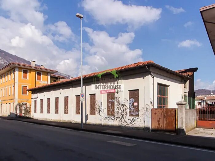Appartamento quadrilocale in vendita in Via San Rocco, Maniago