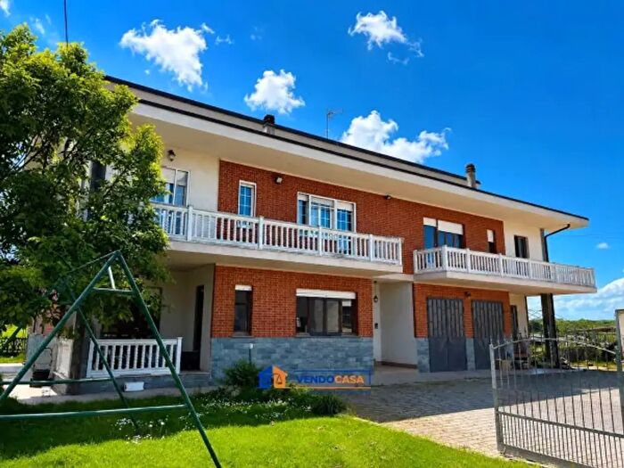 Casa con 6 locali in vendita in Via Tetti Famolassi, Marene