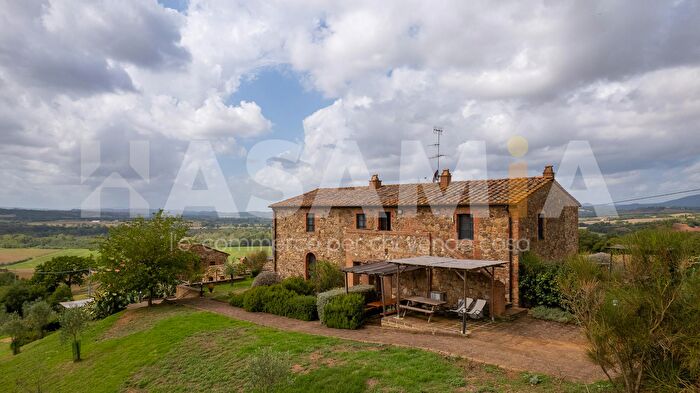 Appartamento quadrilocale in vendita in Località Monte Cucco Snc, Cinigiano