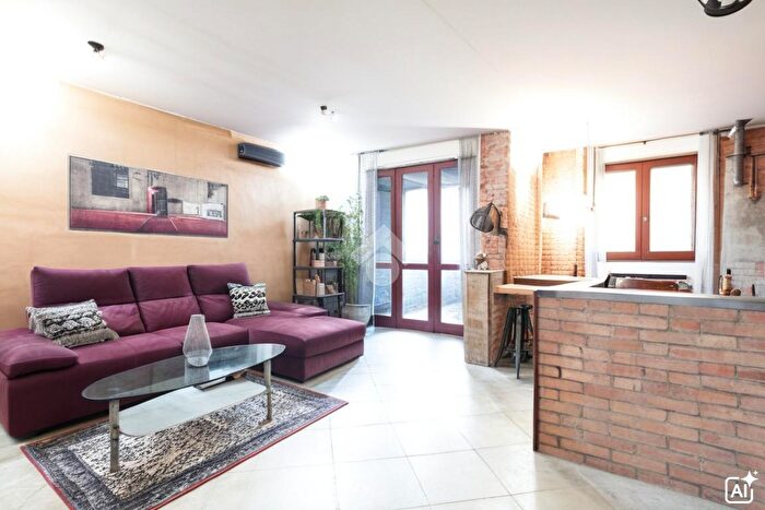 Appartamento trilocale in vendita in Via Pietro Nenni, Alessandria