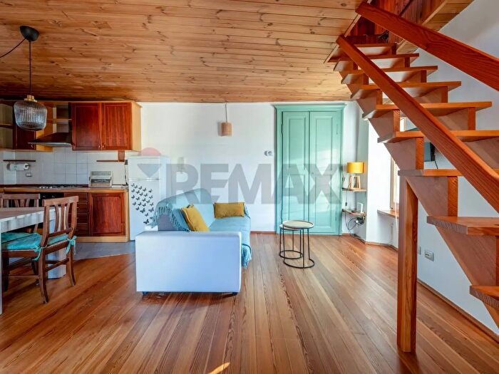 Casa bilocale in vendita in Via Luigi Pera, Mergozzo