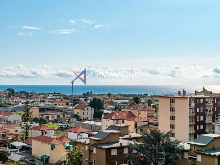 Appartamento monolocale in vendita in Via San Francesco, Taggia