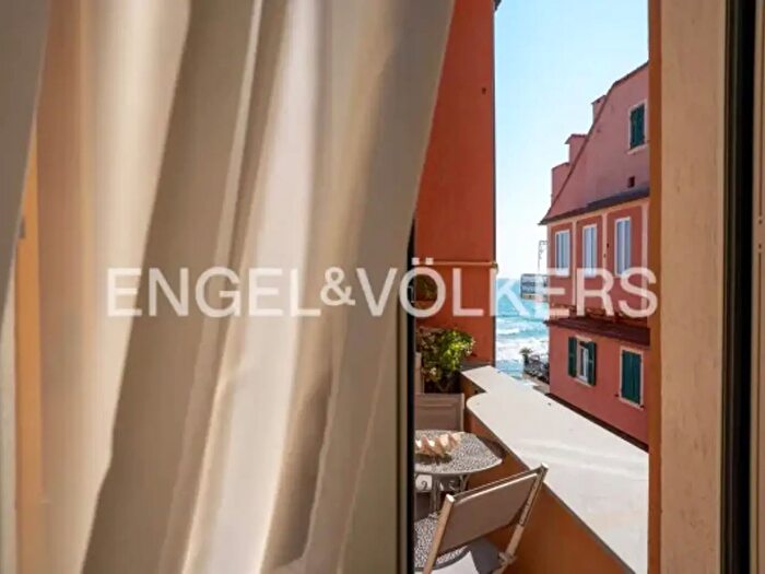 Appartamento con 5 locali in vendita in Via Brennero, Alassio