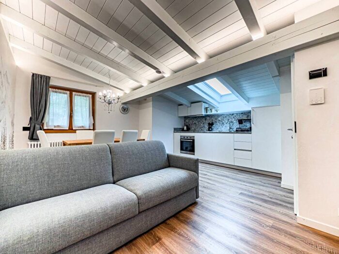 Casa trilocale in affitto in Via Luigi Negrelli, Carisolo