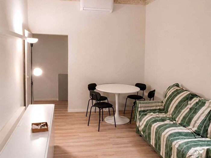 Appartamento quadrilocale in affitto in Santo Spirito, Firenze