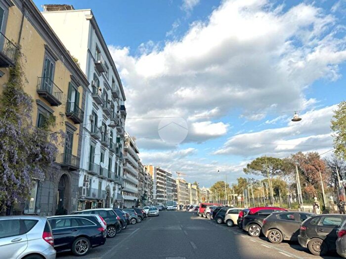 Appartamento quadrilocale in affitto in Riviera di Chiaia, Chiaia, Napoli