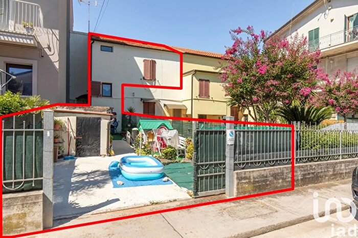 Casa bilocale in vendita in Via Firenze, Porto SantElpidio