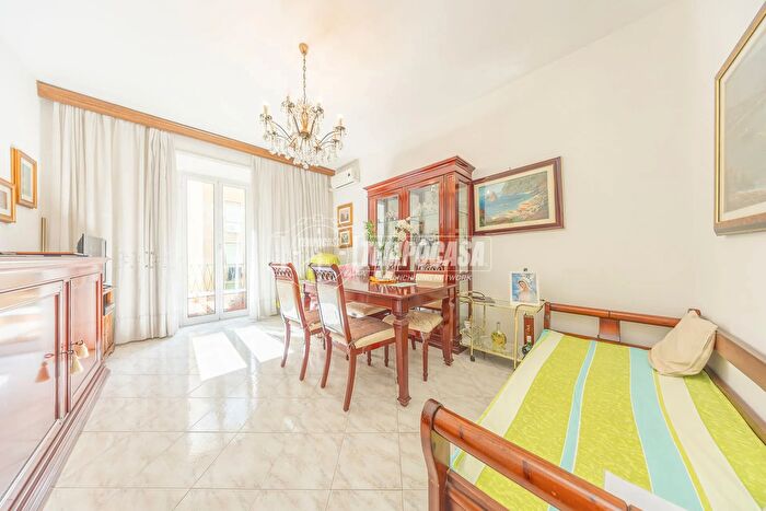 Appartamento trilocale in vendita in Via Muzio Scevola, Roma