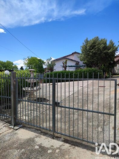 Casa quadrilocale in vendita in Via Via Licini, Ortona