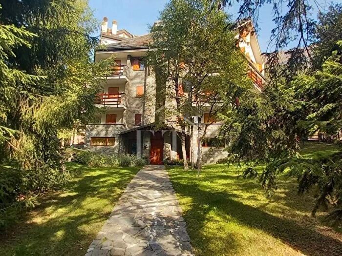 Appartamento monolocale in affitto in Via Regionale, Centro, Courmayeur