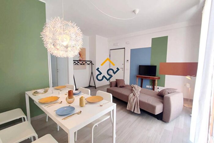 Appartamento trilocale in vendita in San Benedetto del Tronto Via Vittorio Veneto San Benedetto del Tronto Centrale, San Benedetto Del Tronto