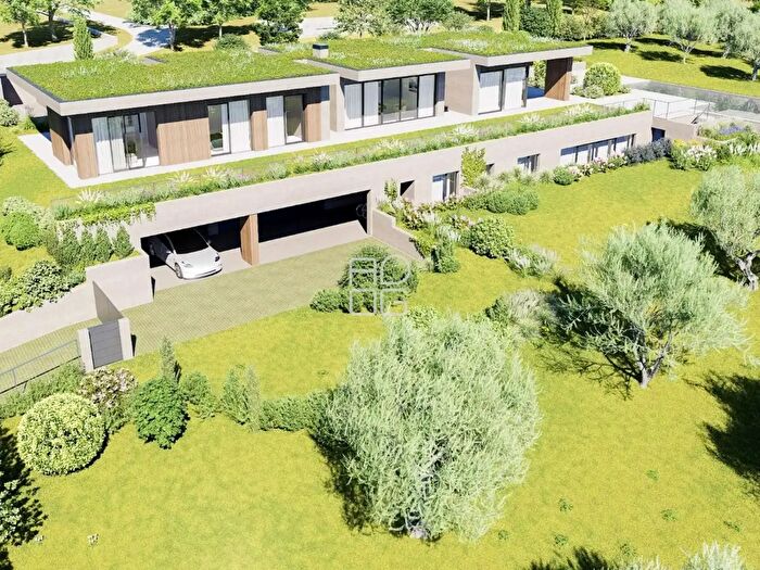 Casa con 12 locali in vendita in Via del Magone, Moniga Del Garda