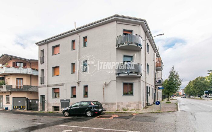 Appartamento bilocale in vendita in Via Piemonte, Limbiate