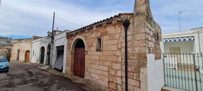 Casa trilocale in vendita in Via Annunziata, San Donato Di Lecce