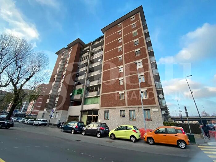 Appartamento bilocale in vendita in Via Frà Cristoforo, Milano