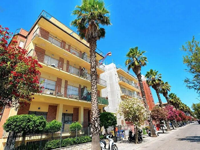 Appartamento quadrilocale in vendita in Viale Rinascimento Snc, San Benedetto Del Tronto