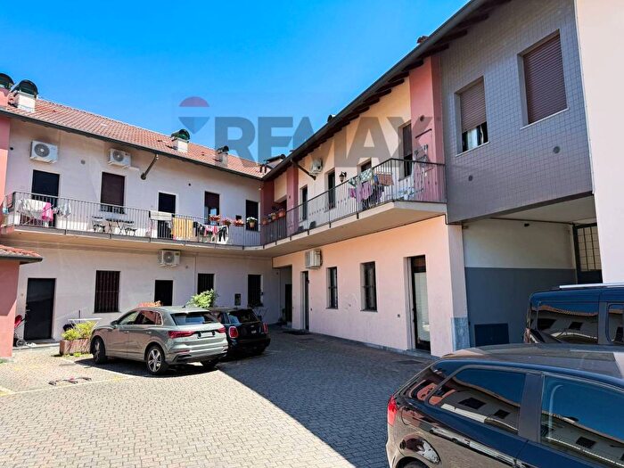 Appartamento bilocale in affitto in Via Varese, Centro Storico, Lissone
