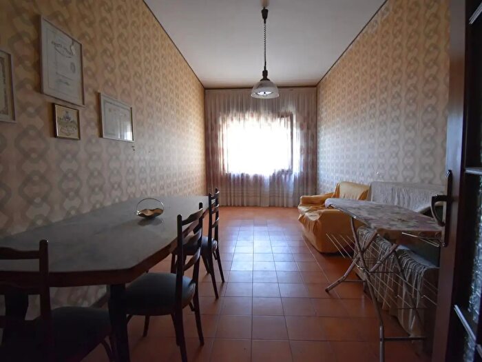 Appartamento con 7 locali in vendita in Via San Rocco, Sala Consilina