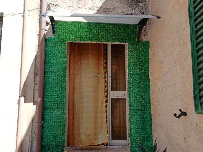 Casa trilocale in vendita in Via Botta, Modica