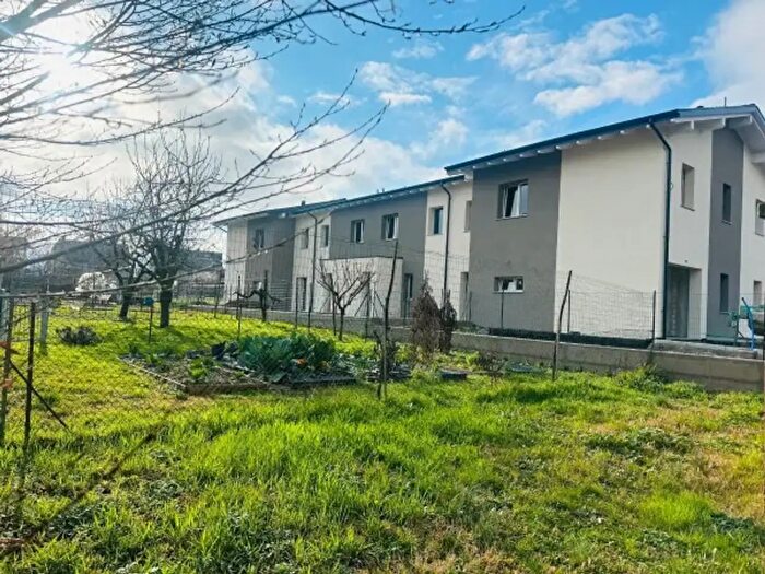 Casa quadrilocale in vendita in Via Bosco, Scandiano