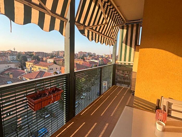 Appartamento trilocale in affitto in Via Battindarno, Barca, Bologna