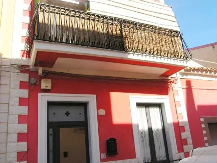 Casa con 5 locali in vendita in Pachino