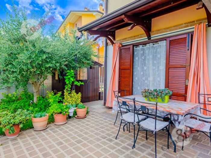 Appartamento quadrilocale in vendita in Via Dino Campana, Longiano