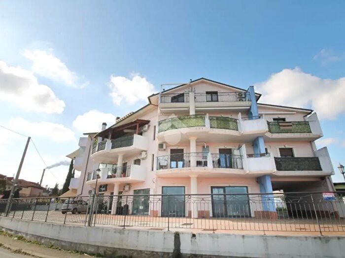 Appartamento quadrilocale in vendita in Contrada Villa Caldari, Ortona