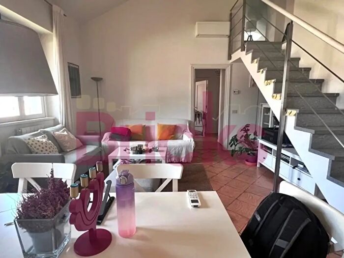 Appartamento trilocale in affitto in Via Carlo Maria Maggi, Milano