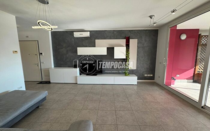 Appartamento trilocale in vendita in Selvazzano Dentro