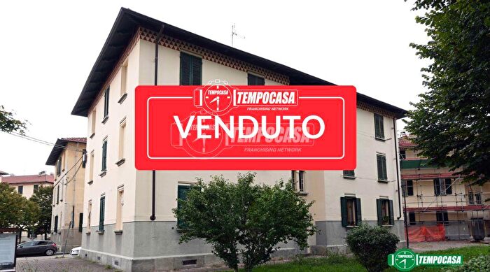 Appartamento trilocale in vendita in Piazza Montelungo, Venaria Reale