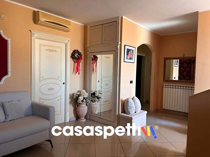 Casa con 5 locali in vendita in Via Boggio, Lizzano