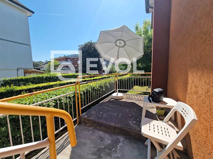 Appartamento con 5 locali in vendita in Via Miramare, Lignano Sabbiadoro