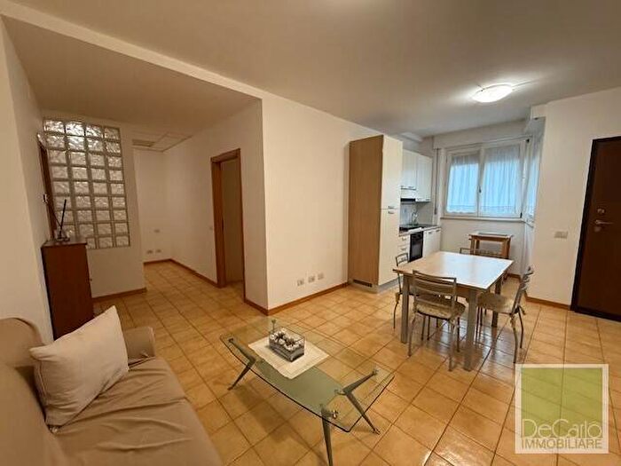 Appartamento bilocale in affitto in Torrette, Ancona