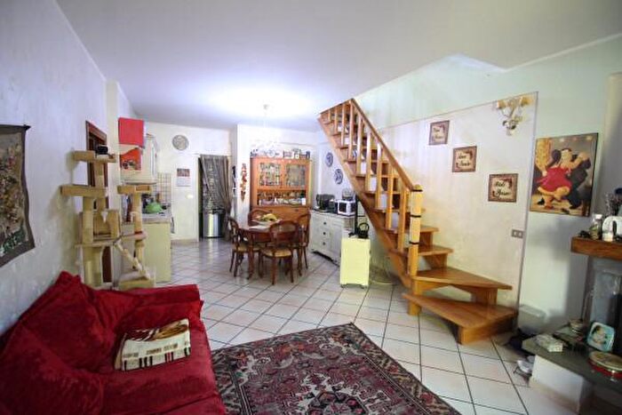 Appartamento con 5 locali in vendita in Via Pietro Annigoni, Montespertoli