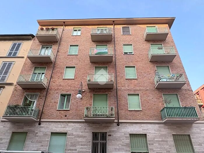 Appartamento bilocale in vendita in Via Parma, Torino